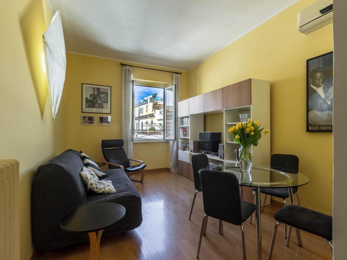 Appartamento Domus Penna Roma Esterno foto
